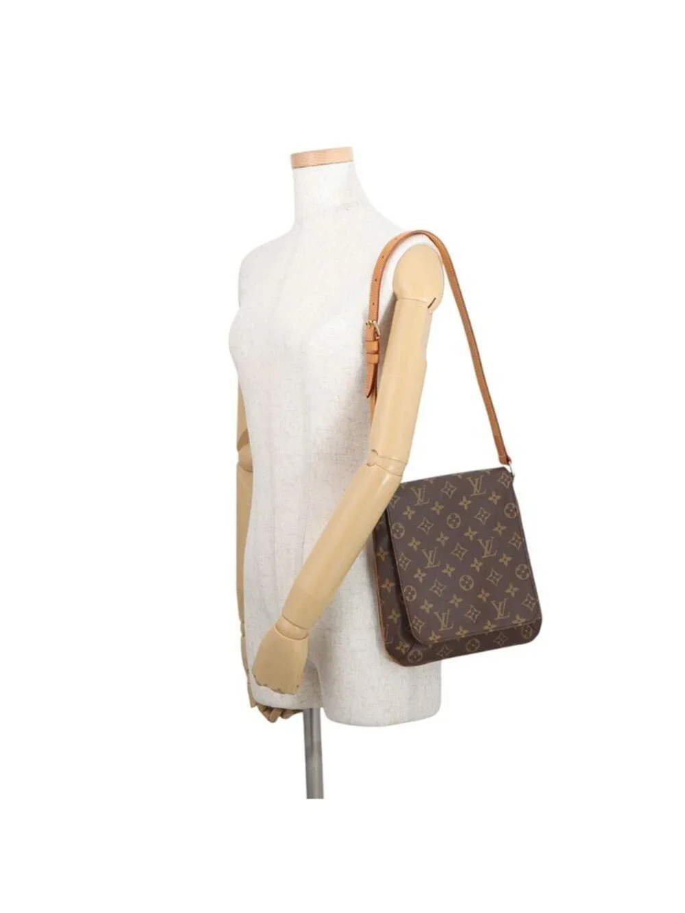 Louis Vuitton Shoulder Bag Monogram Musette Salsa Short
